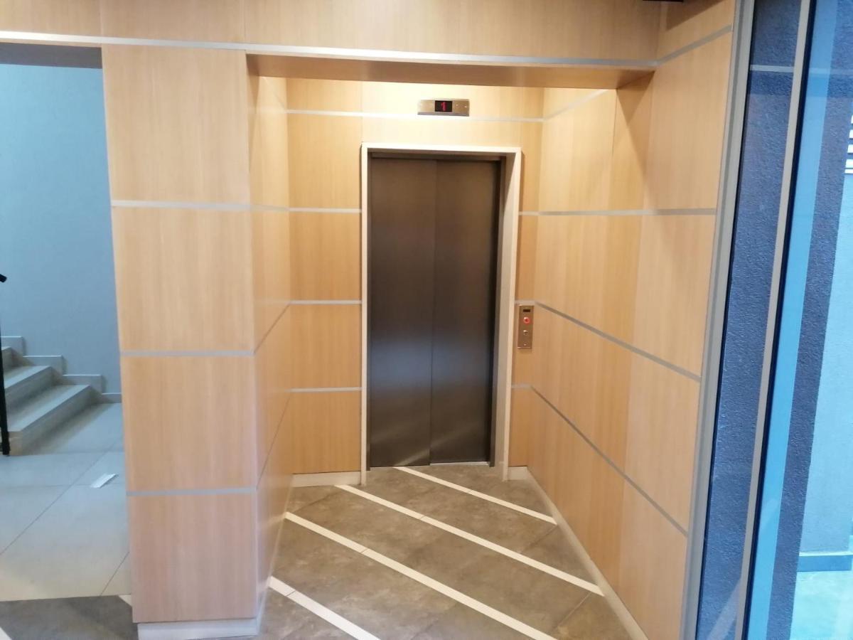 Miniapart Vico V Appartement Bari Buitenkant foto